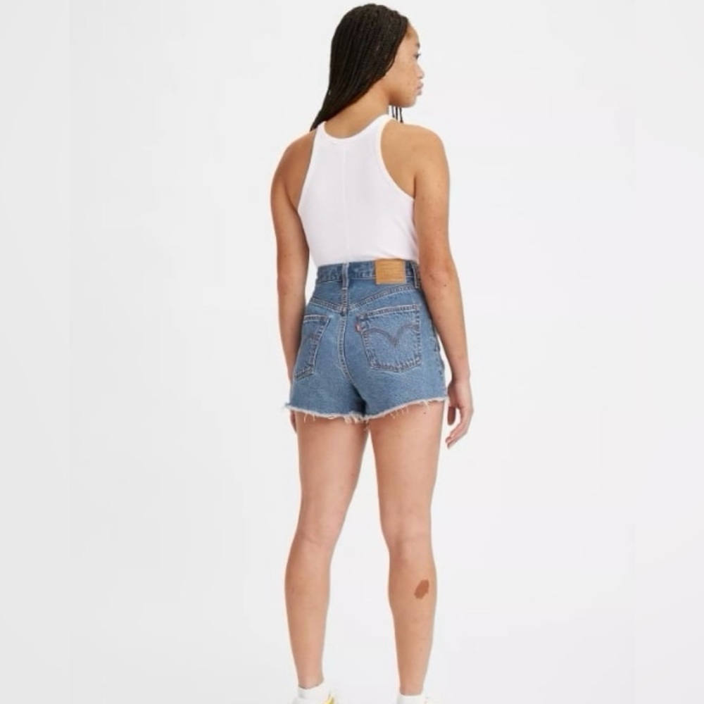 LEVI’S Ribcage Denim Shorts